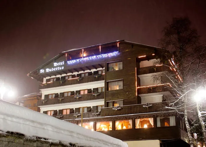 Hotel Garni St. Hubertus Madonna